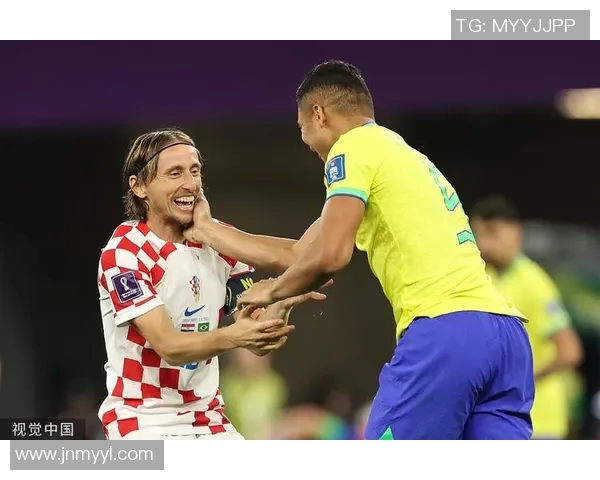 昔日恩怨再现!莫德里奇与老队友狭路相逢 昔日恩怨再现!莫德里奇与老队友狭路相逢