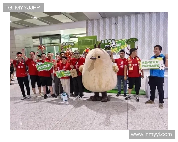 球迷炸锅选秀行为引热议各界观点碰撞赛场内外再掀讨论热潮 球迷炸锅选秀行为引热议各界观点碰撞赛场内外再掀讨论热潮